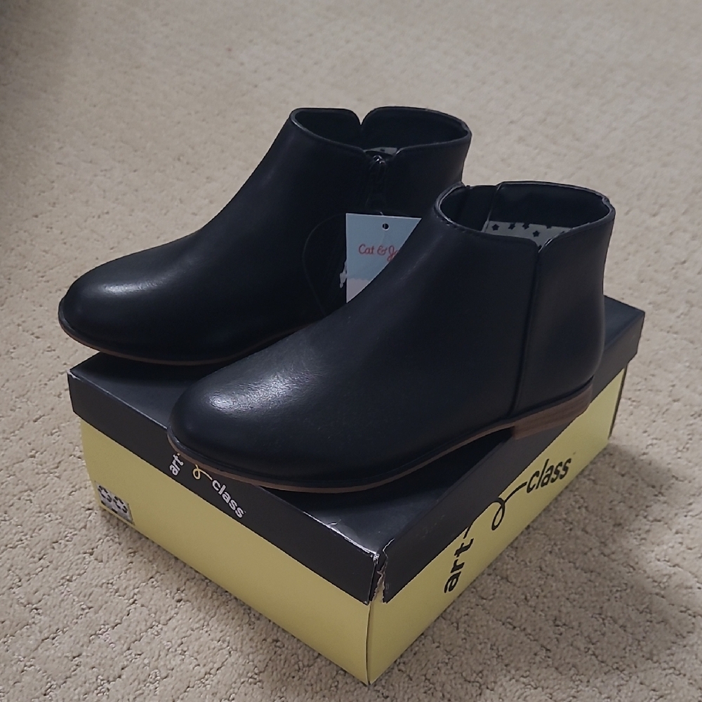 Cat & Jack Black Girls Ankle Boots